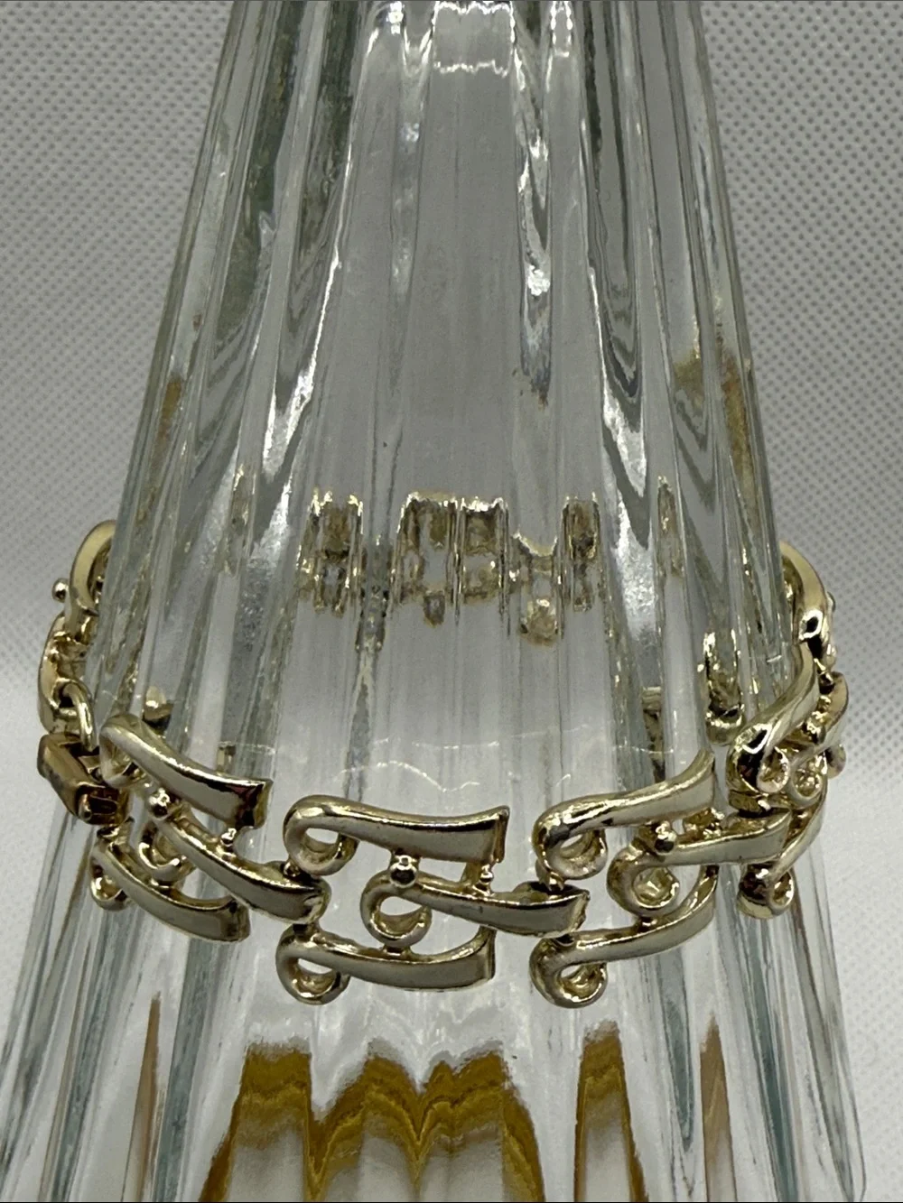 N/A sophisticated gold